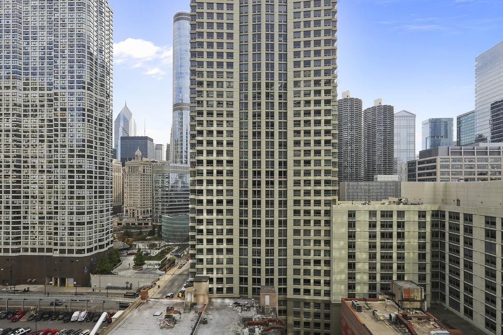Aparthotel Bridgestreet At State And Grand Chicago Exteriér fotografie
