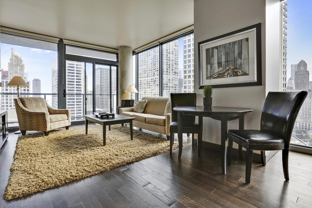 Aparthotel Bridgestreet At State And Grand Chicago Exteriér fotografie