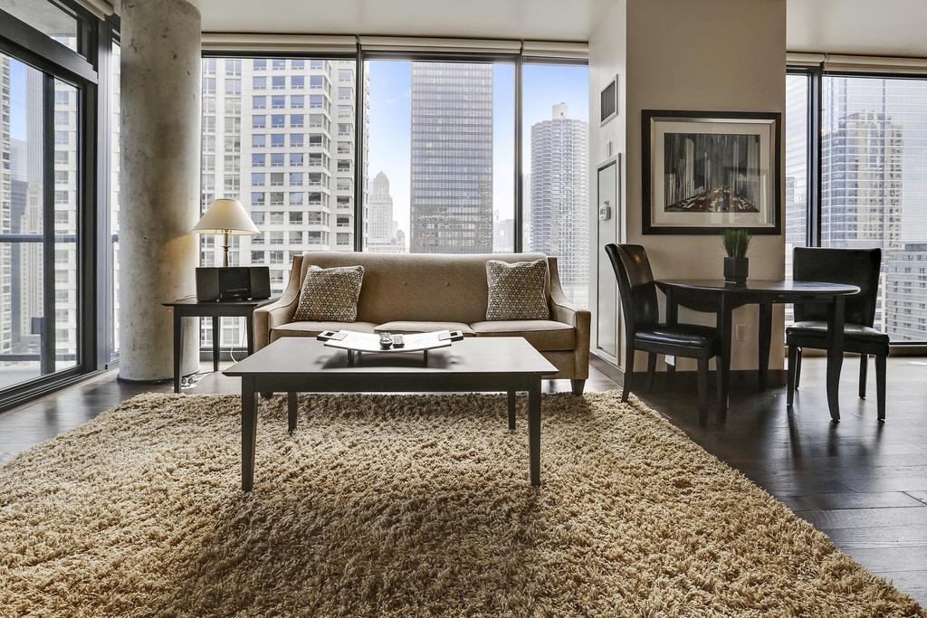 Aparthotel Bridgestreet At State And Grand Chicago Exteriér fotografie