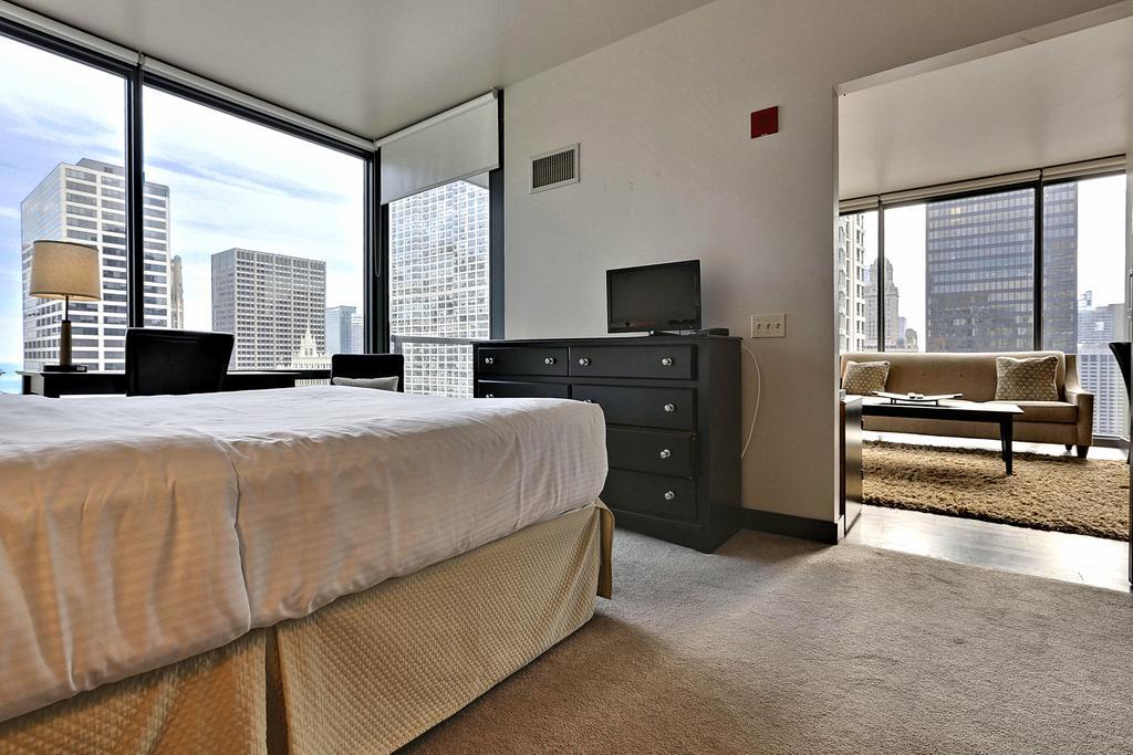 Aparthotel Bridgestreet At State And Grand Chicago Exteriér fotografie